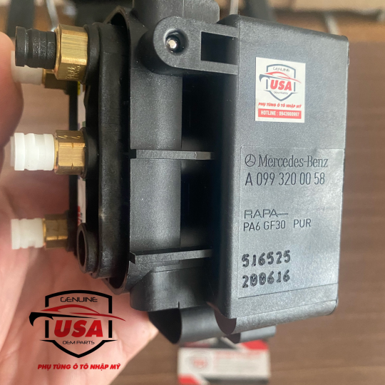 Bộ chia hơi Mercedes W222 ,S400 , S500 , S600 - A099320058